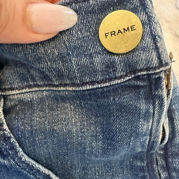 Frame Denim Le Francoise Flare Jeans in Sunnyslope - Picture 13 of 14